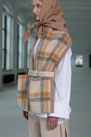 Light beige leather waist belt