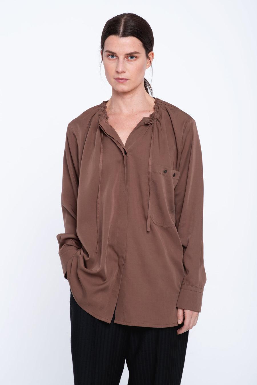 Cocoa fluid tencel collar shirt