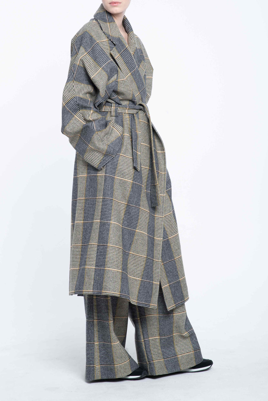 Widow pane wool suiting wrap coat