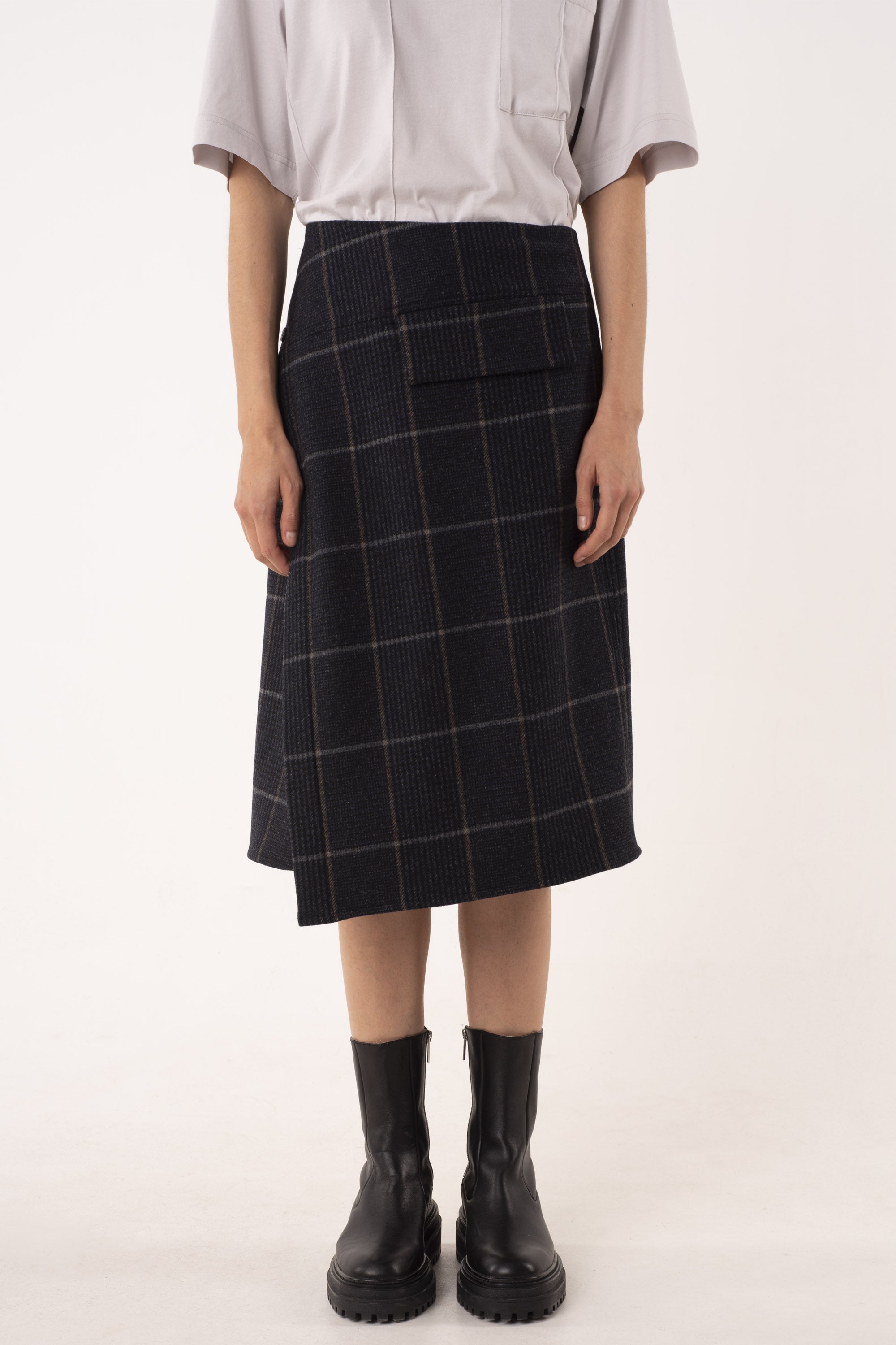 Dark blue wool asymmetric skirt