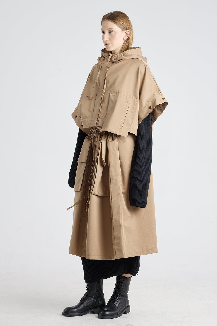 Camel cotton trench coat with detachable parts