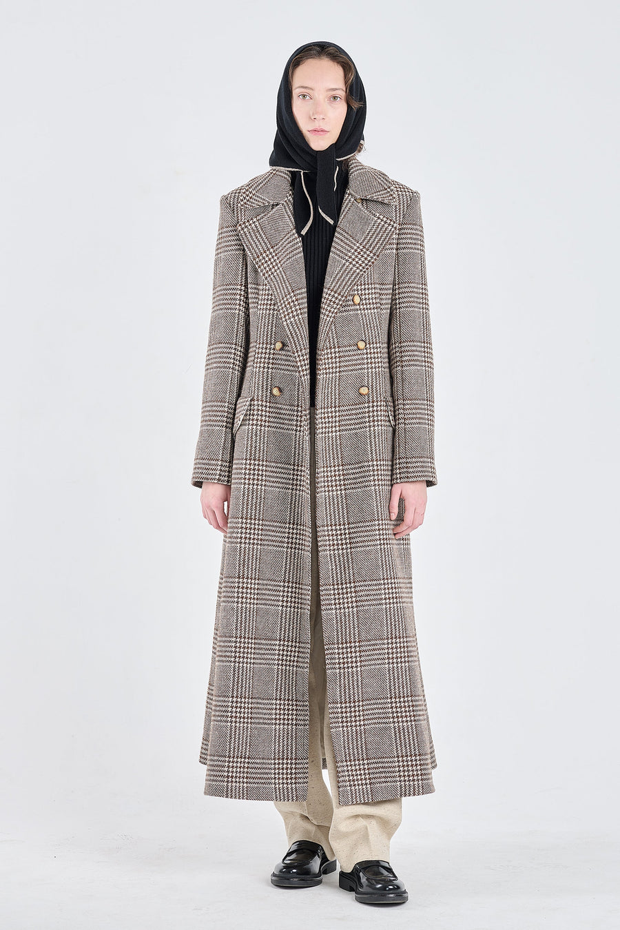 Natural wool tailored winter coat