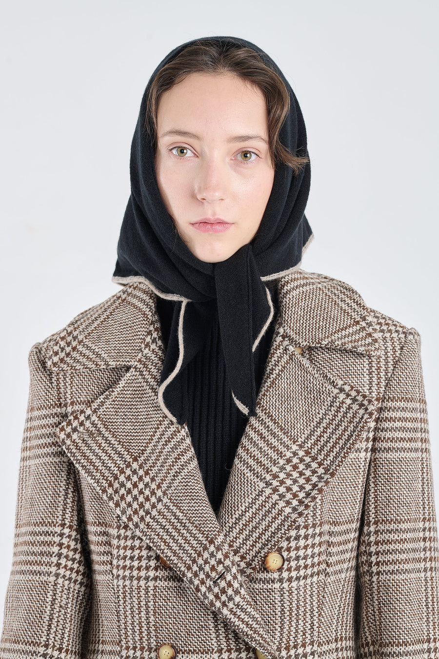 Natural wool tailored winter coat