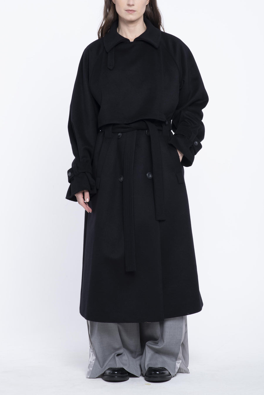 Black cashmere coat with trench details