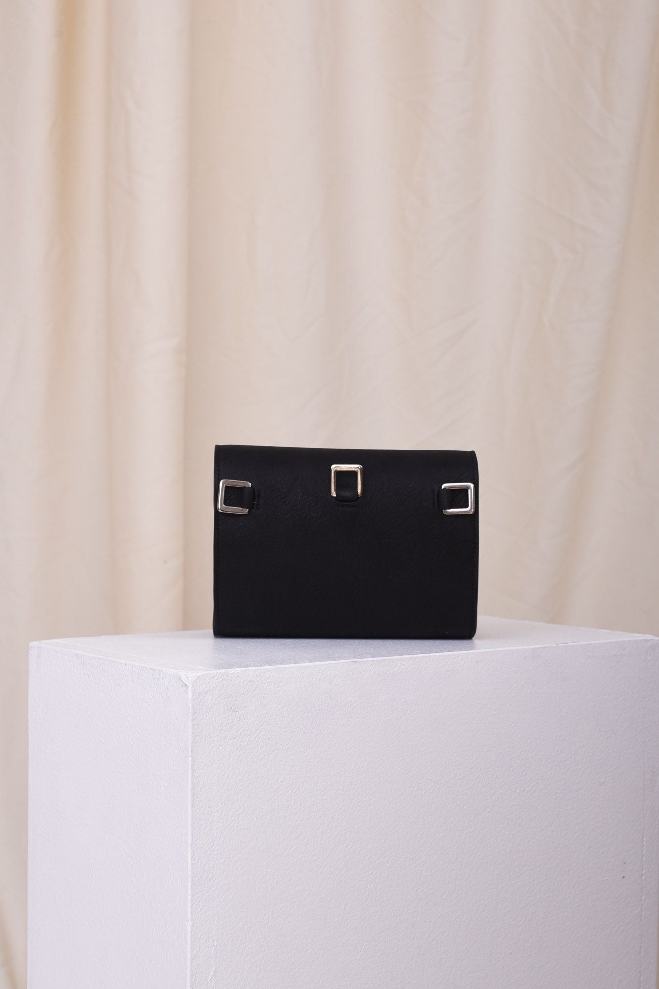Black aniline leather multi-strap bag