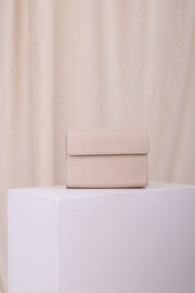 Light beige aniline leather multi-strap bag