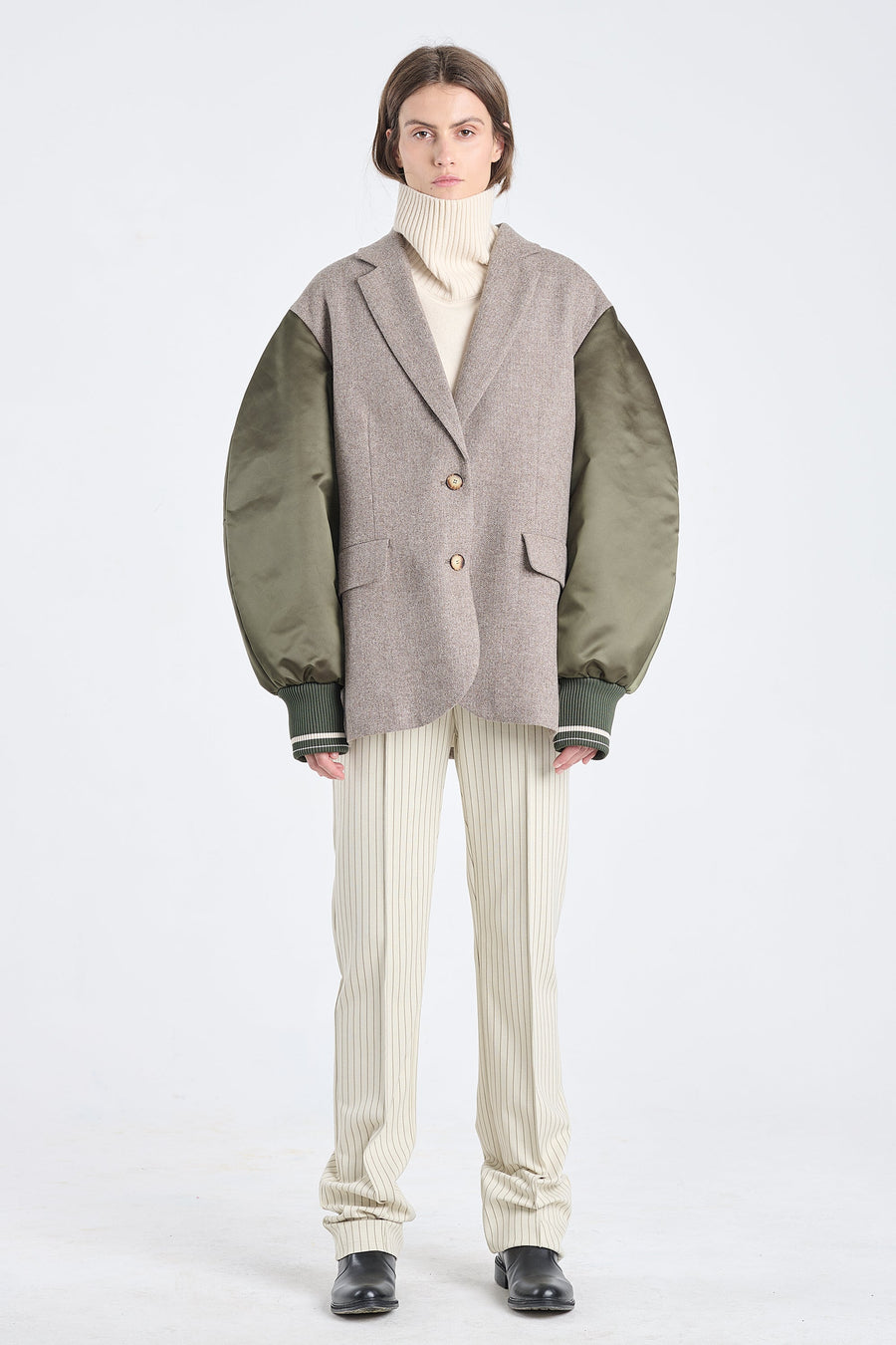 Khaki herringbone wool jacket with bomber sleeves