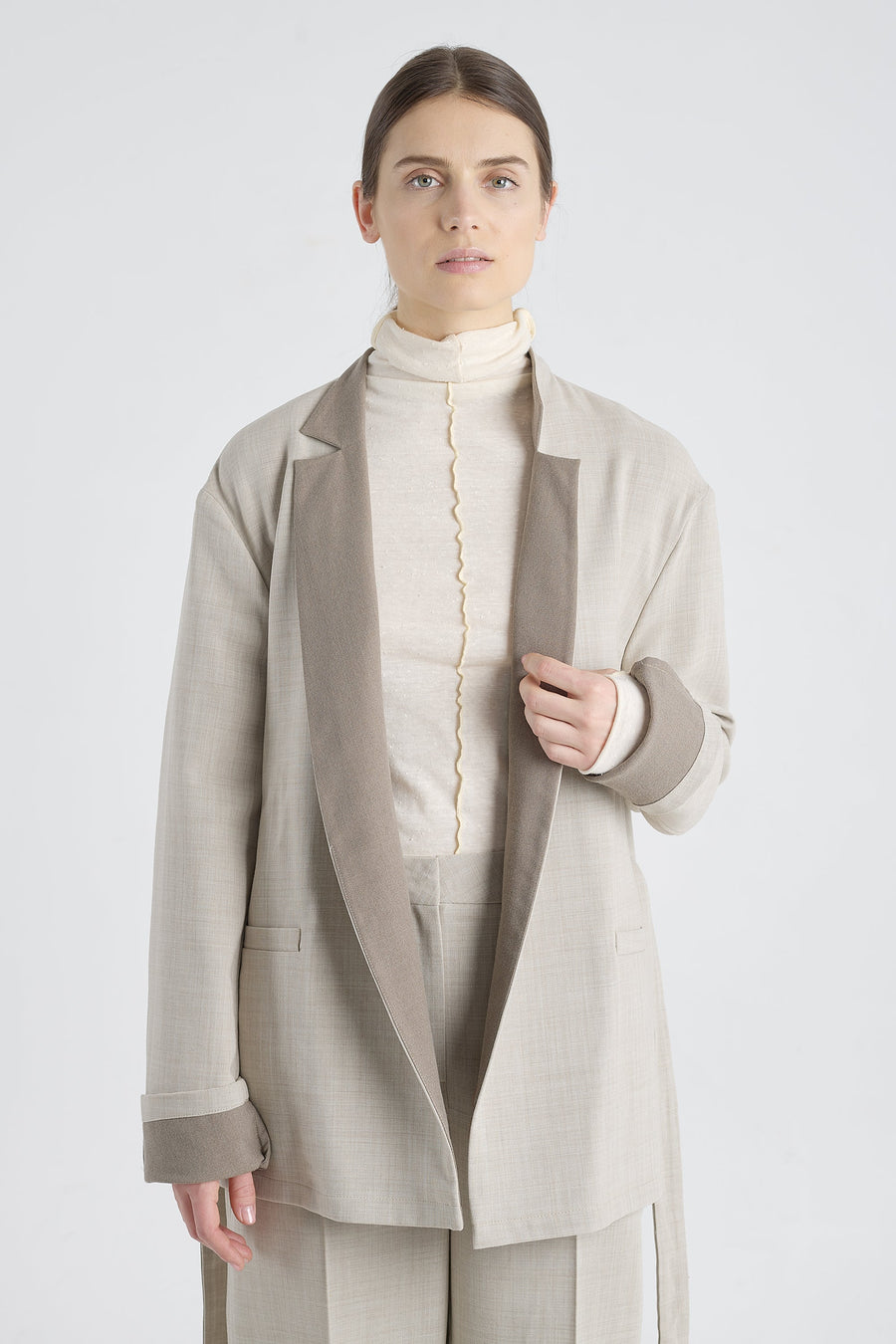 Grey beige wool wrap jacket with back slit