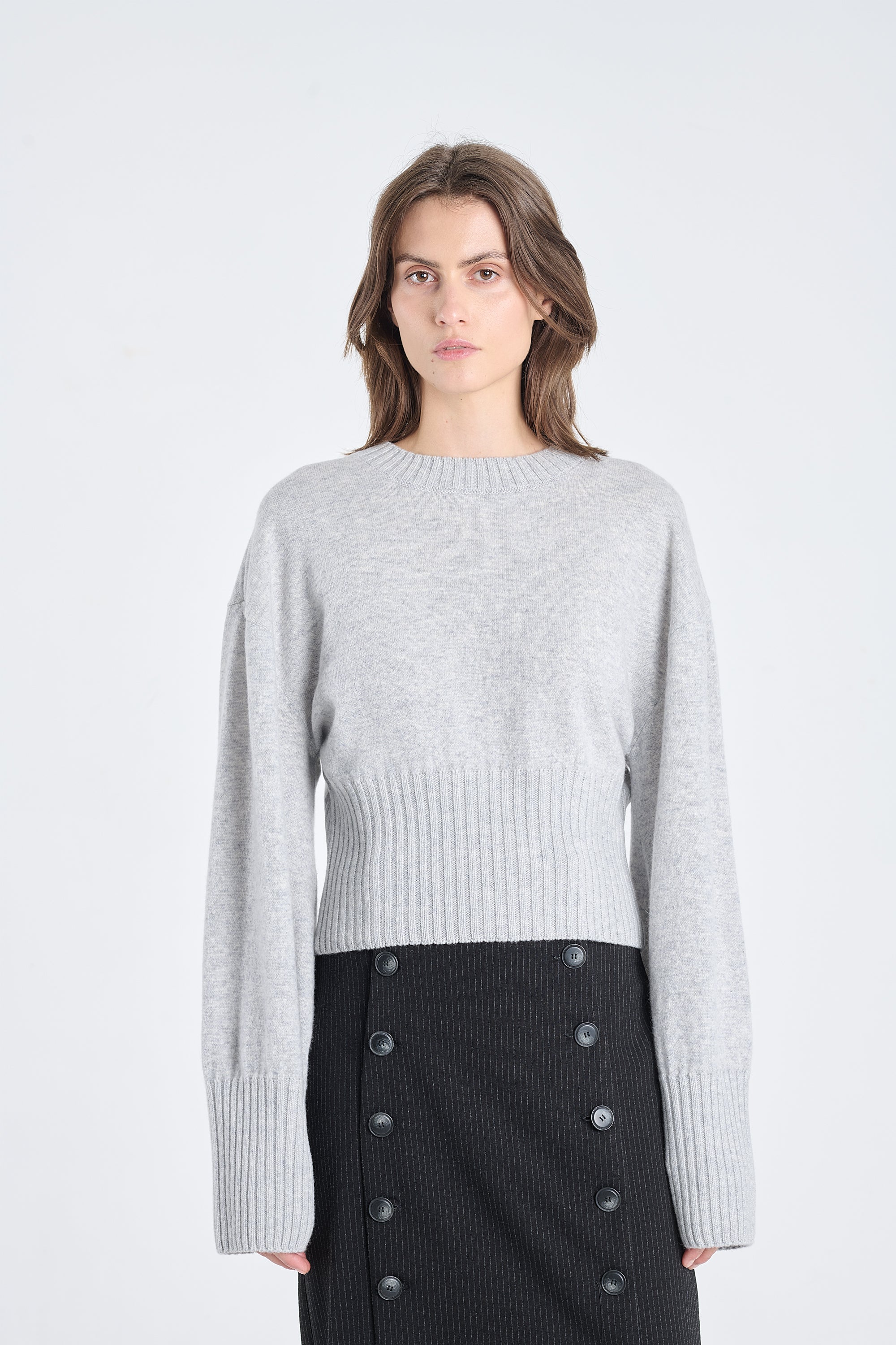 Grey dawn cashmere cropped crewneck