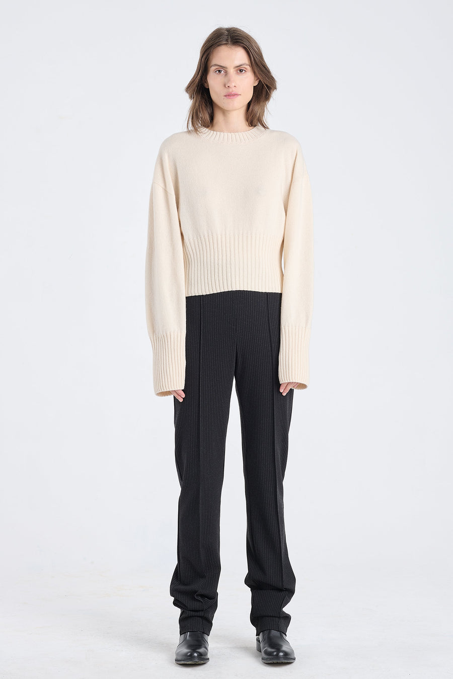 Pearl cashmere cropped crewneck