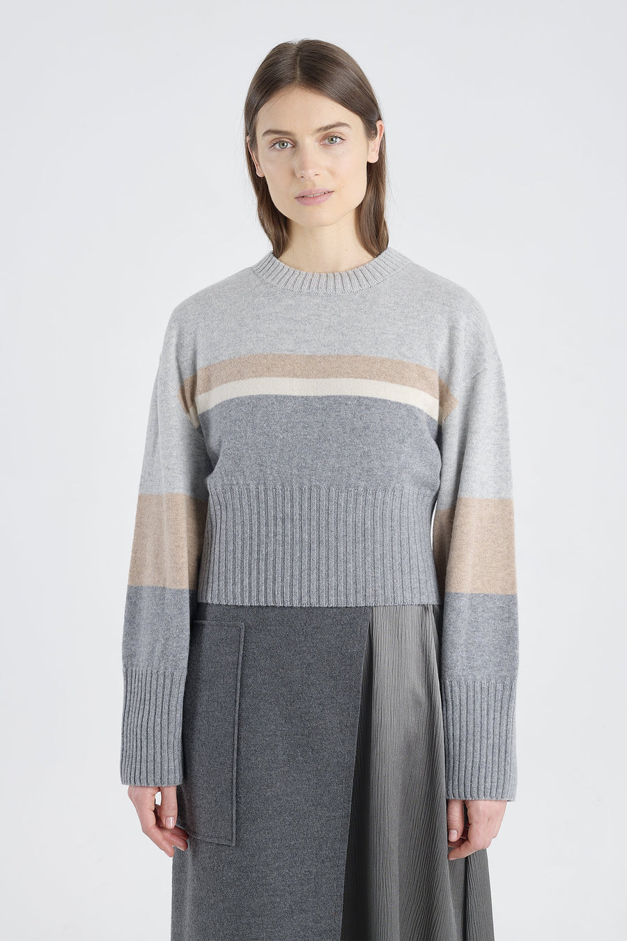 Grey with stripes cashmere cropped crewneck