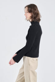 Black merino wool chunky pullover