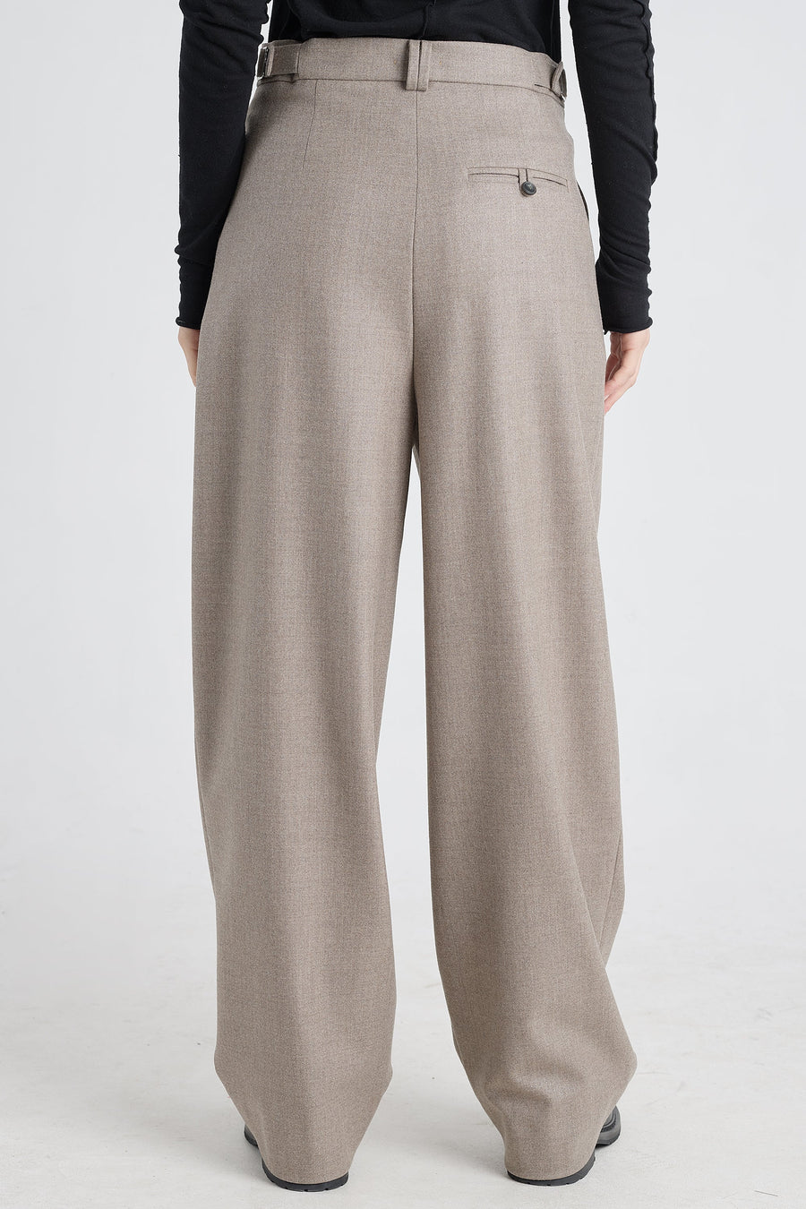 Taupe lurex wool pleated pants