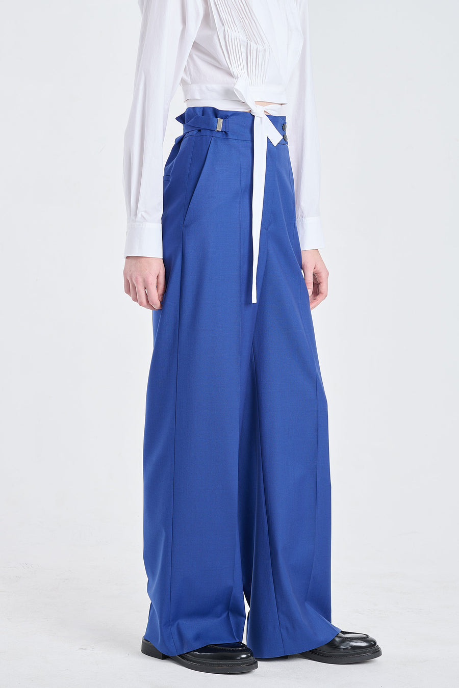 Ultramarine wool hig waisted pants