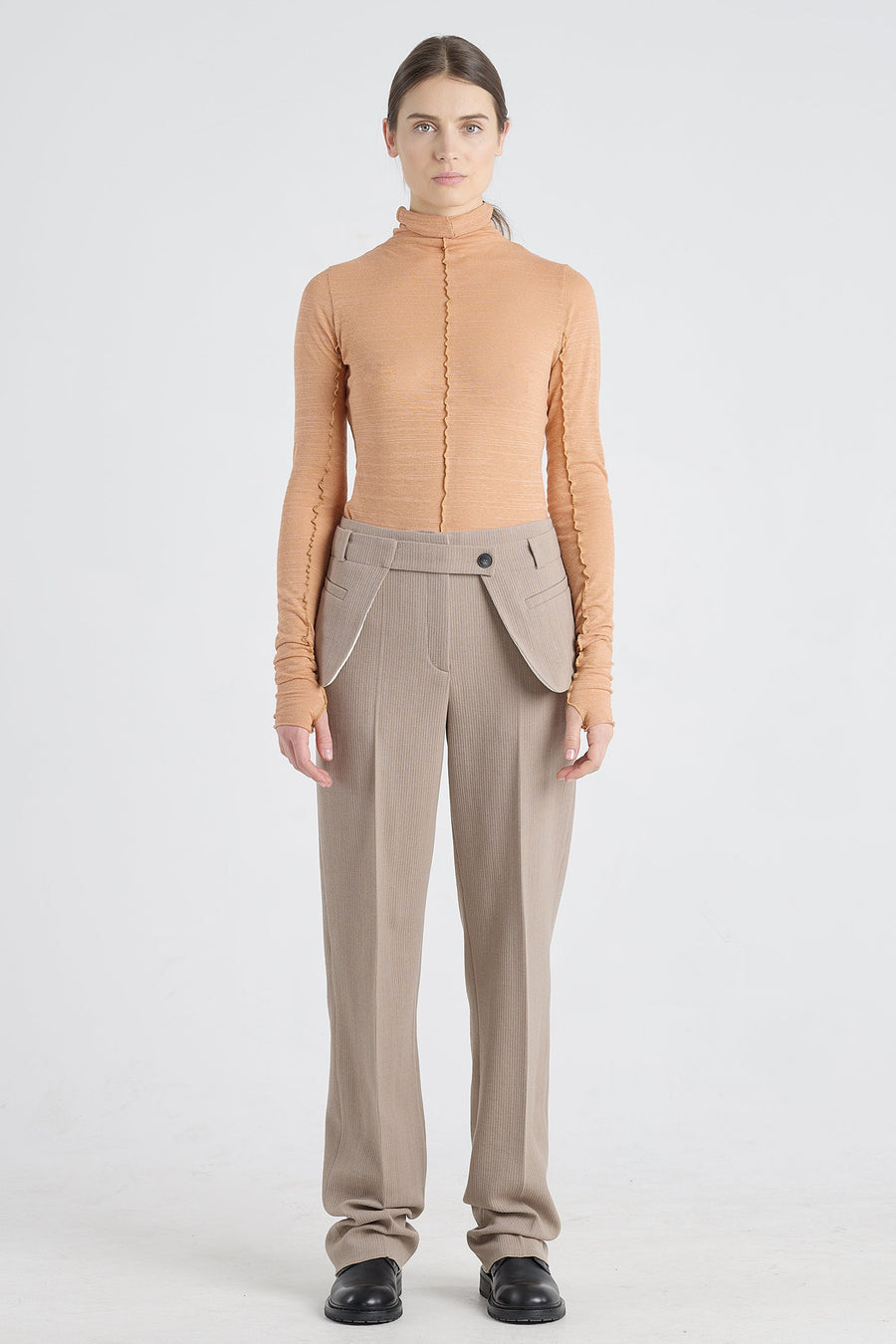 Taupe stretch wool pants with detachable pockets