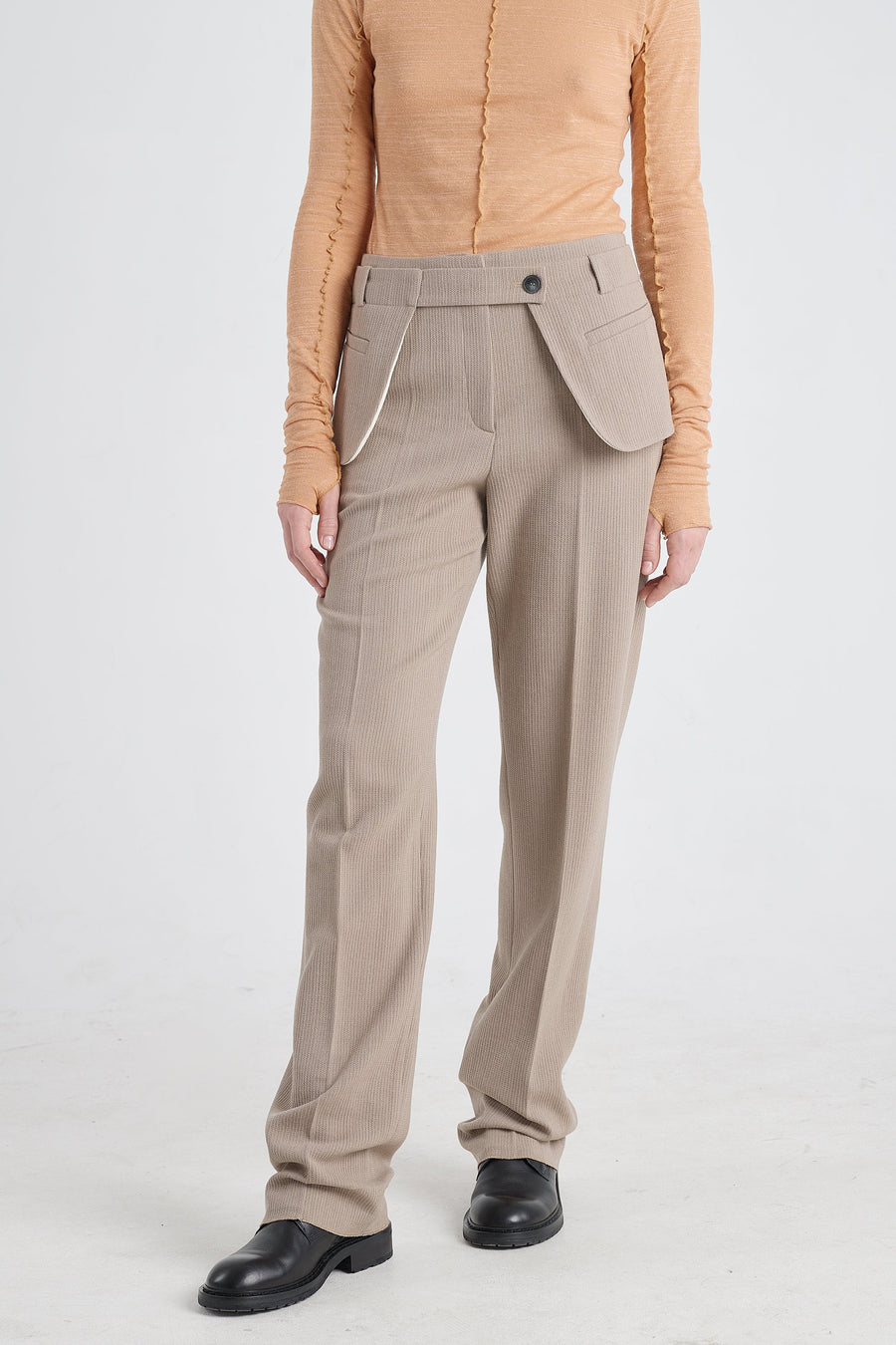Taupe stretch wool pants with detachable pockets