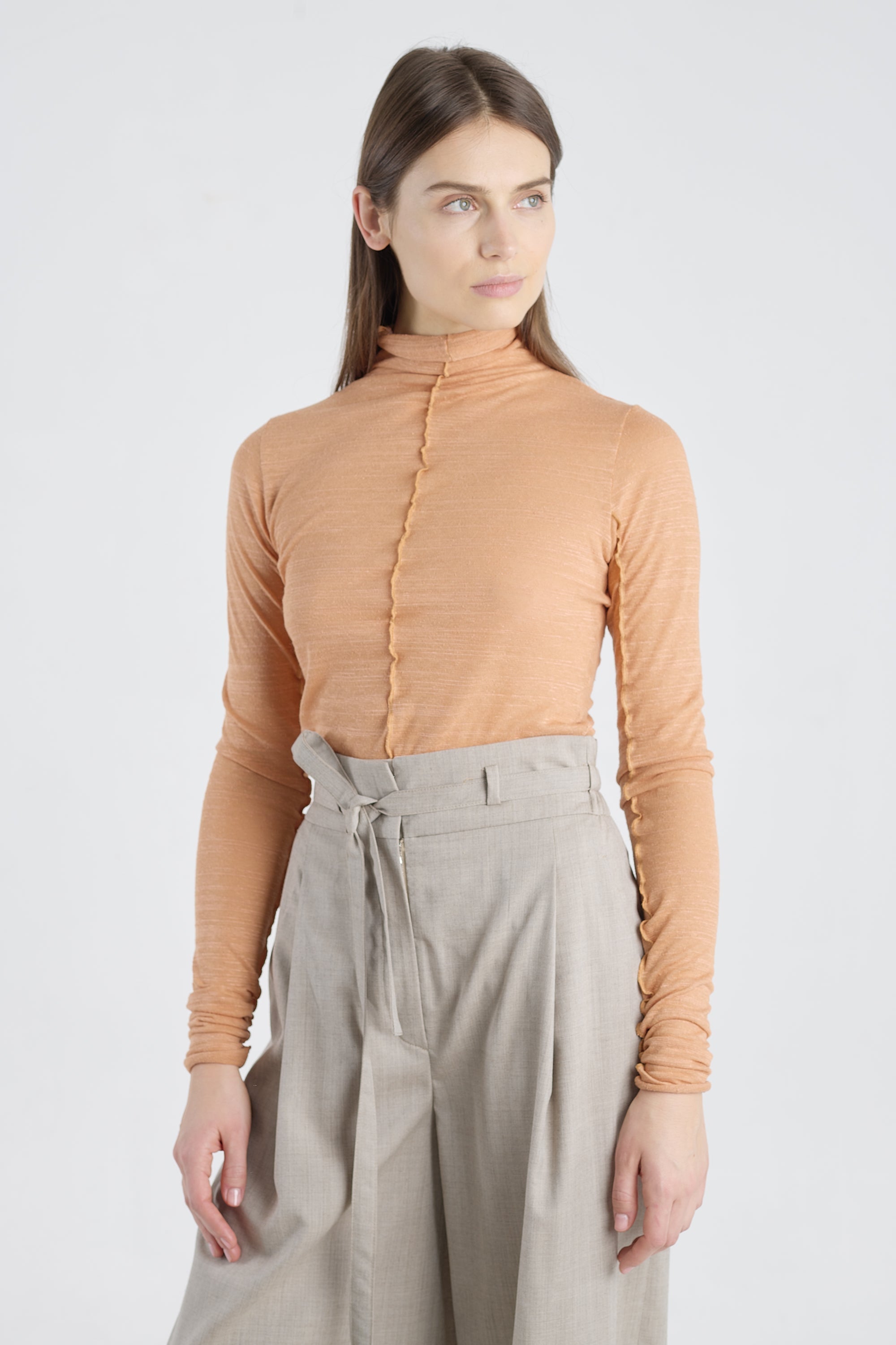 Light orange cotton fitted turtleneck