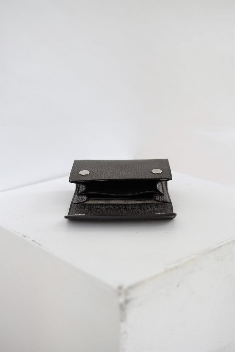 Dark bronze bovine leather multi-strap bag