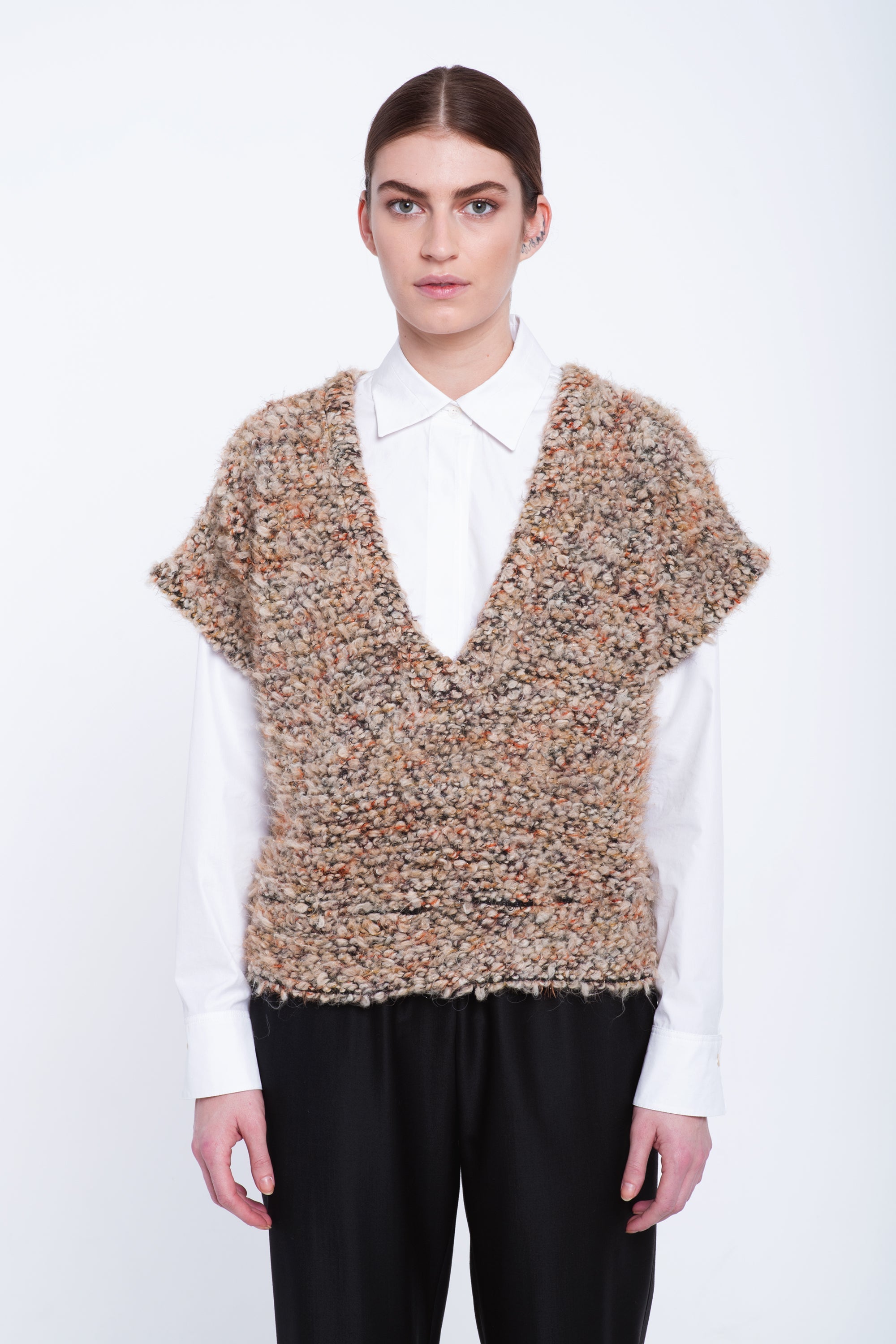 Multicolor loop boucle deep vest