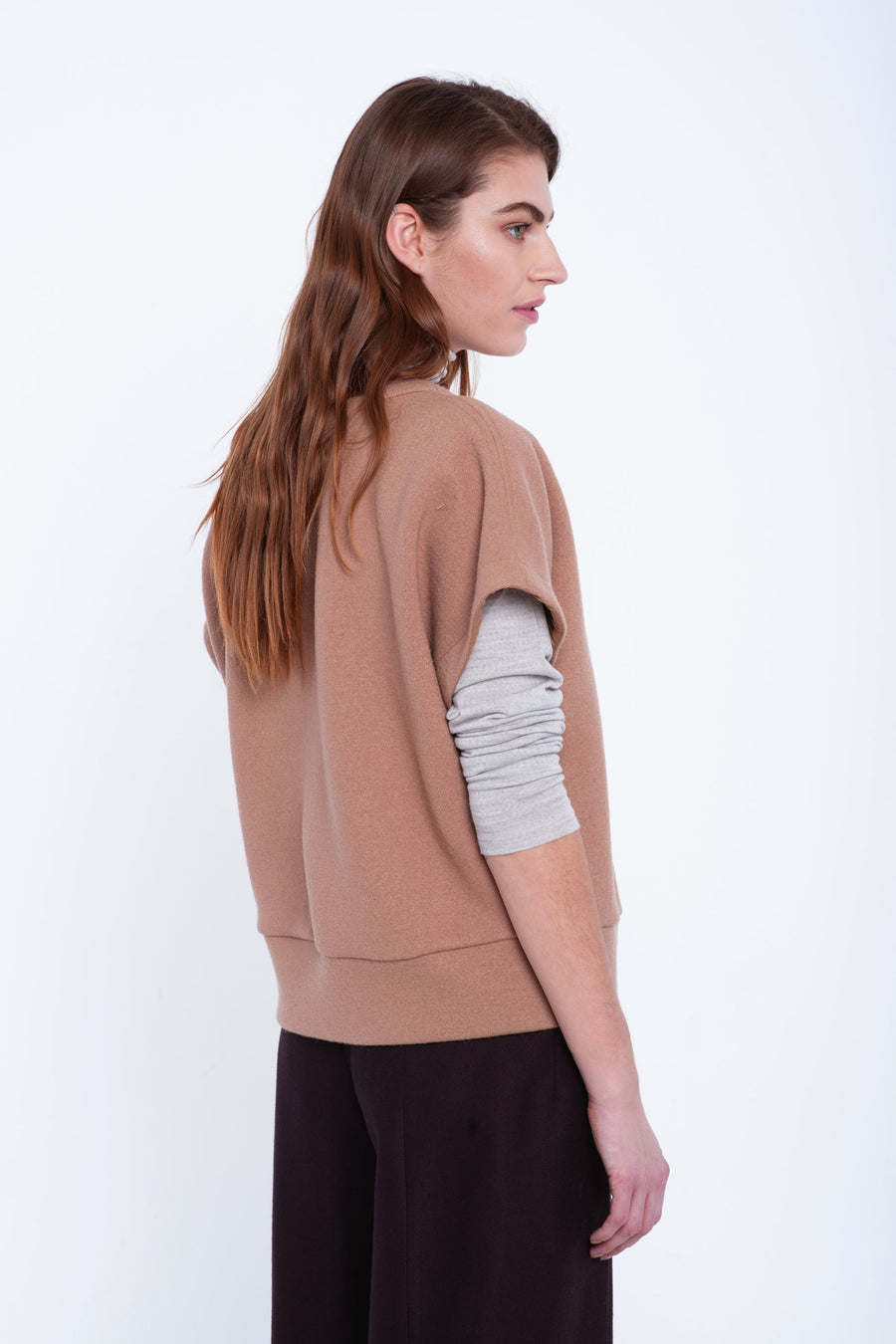 Beige wool deep jersey vest