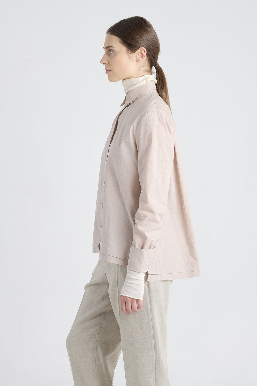 Light brown cotton bio-colored shirt