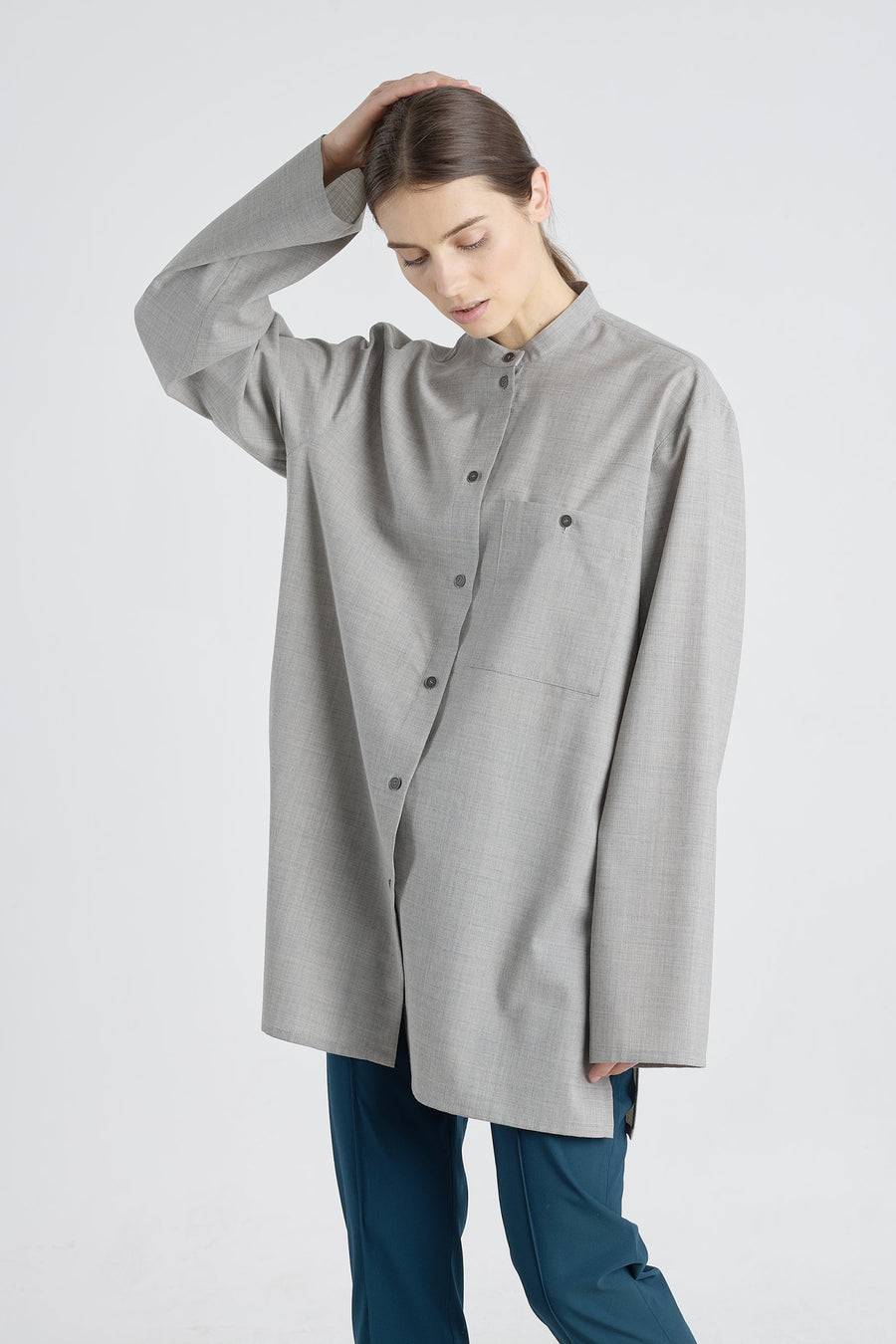 Grey wool extra light shirt