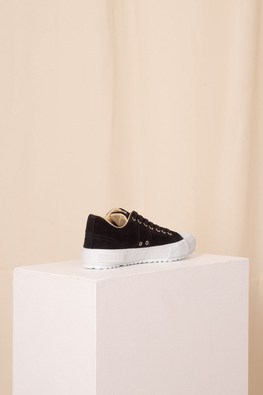Black split calf suede leather sneakers